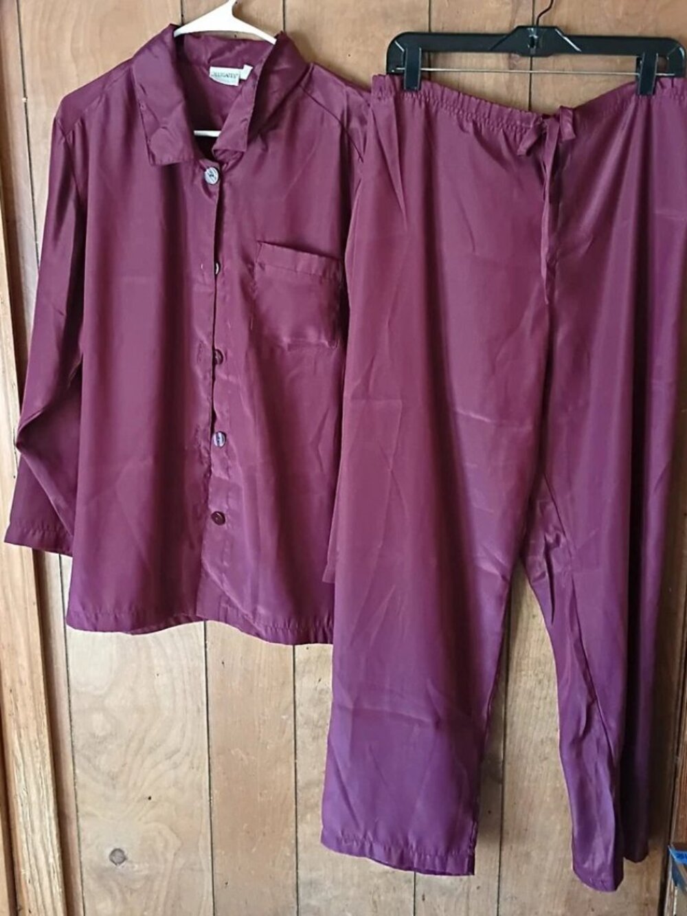 Delicates Women’s Pajama Set Size M Burgundy Button Front Top Pull On Pants